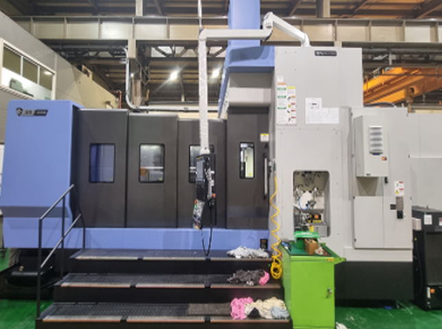 두산 18호기 CNC 3 Axis